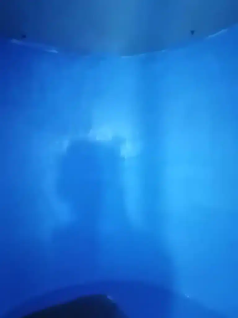 عزل خزانات المياه بالضمان