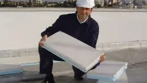 عزل اسطح من الامطار